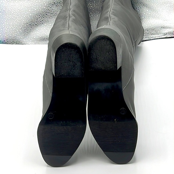 Bagatelle knee high gray color soft leather boots for women size 8.5 - Picture 2 of 8